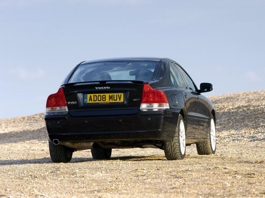  Volvo S60 2007 года  (UK) (фото 13 из 14)